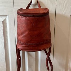 FRYE- Small backpack
